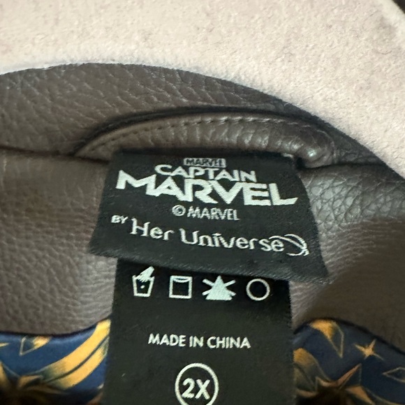 HERUNIVERSE CAPTAIN MARVEL FAUX LEATHER BOMBER JACKET - Picture 2 of 4